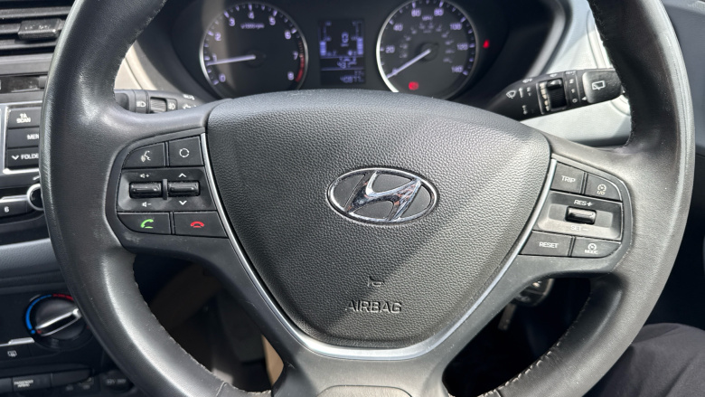 Hyundai i20 1.2 SE 5dr Petrol Hatchback